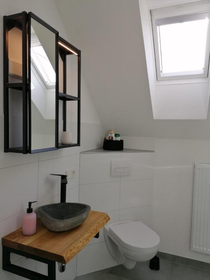 Eifelstern-Schoene Ferienwohnung Mit Balkon Kalenborn-Scheuern Bagian luar foto